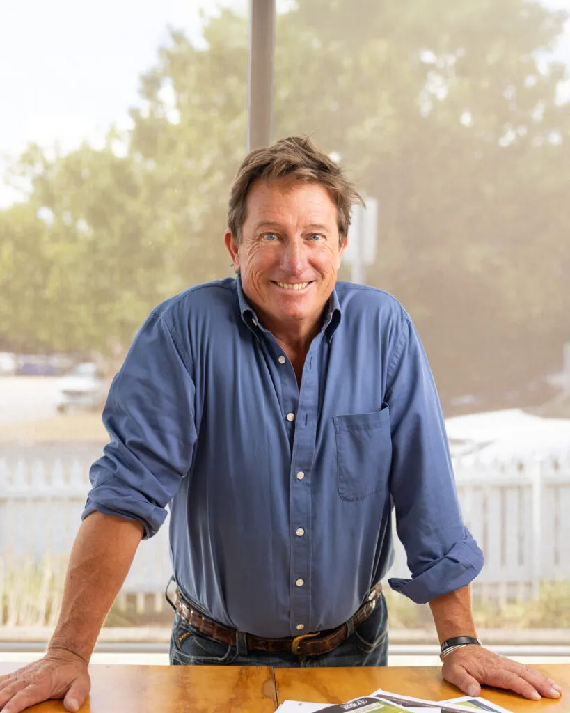 Portrait of Ben Simpson, Investor & Strategy at Frisbee